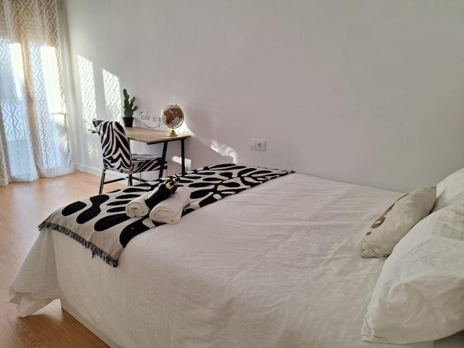 Apartament Apartamento Plaza Espana De Luque Zewnętrze zdjęcie